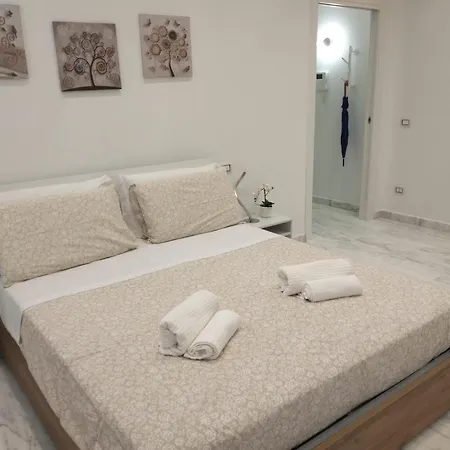 Lily Suite 10 Palermo Exterior photo